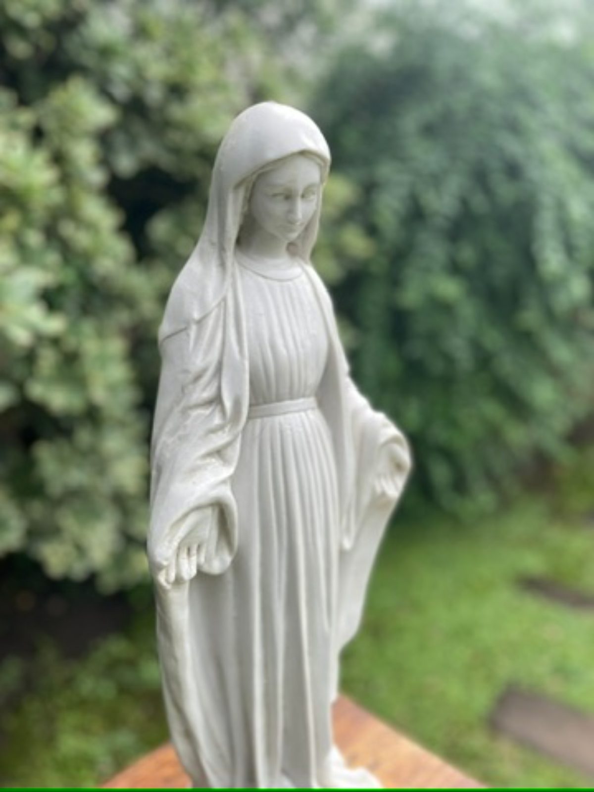 Virgen Milagrosa Chica