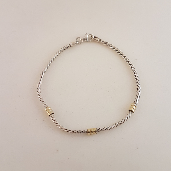 Pulsera plata 900 con aplicaciones de oro