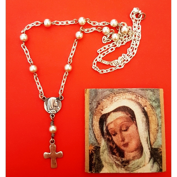 Decenario de cuello Virgen Niña (plata 900)