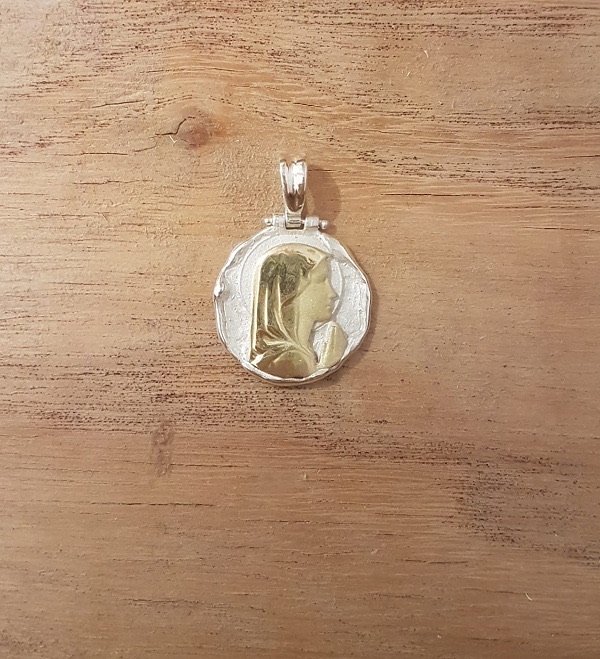 Virgen Niña (plata y oro)
